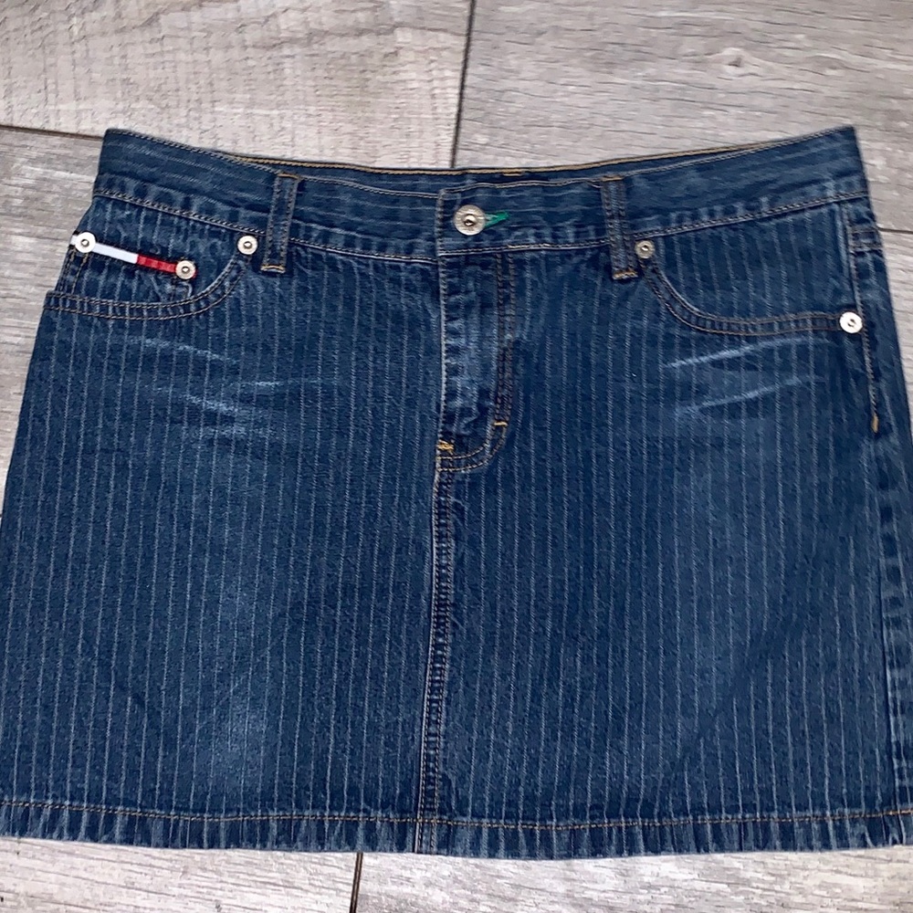 Tommy vintage skirt